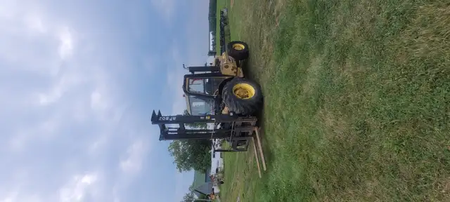 Outdoor Forklift in Heavy Equipment in Peterborough - Image 3
