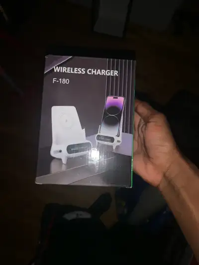 Chargeur Sans Fil F-180, View more