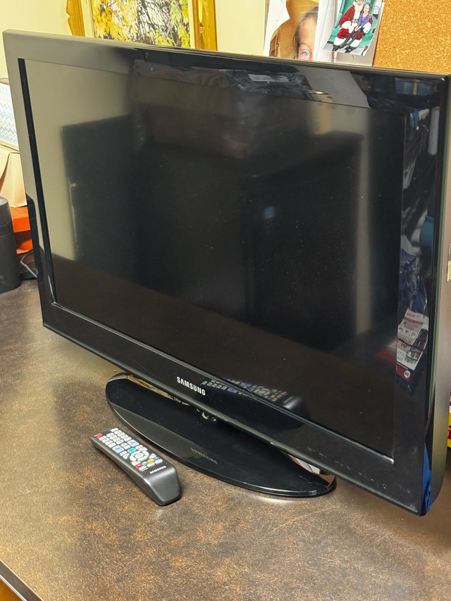 32” SAMSUNG TV in TVs in Winnipeg - Image 2