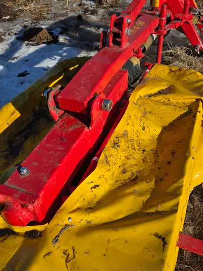Galfre fr/g 130 drum mower 540 pto 3ph Minimum 20-40 horse required Sold baler no longer need Comes...