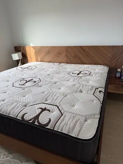King Stearns & Foster Founders Collection Mattress , View more