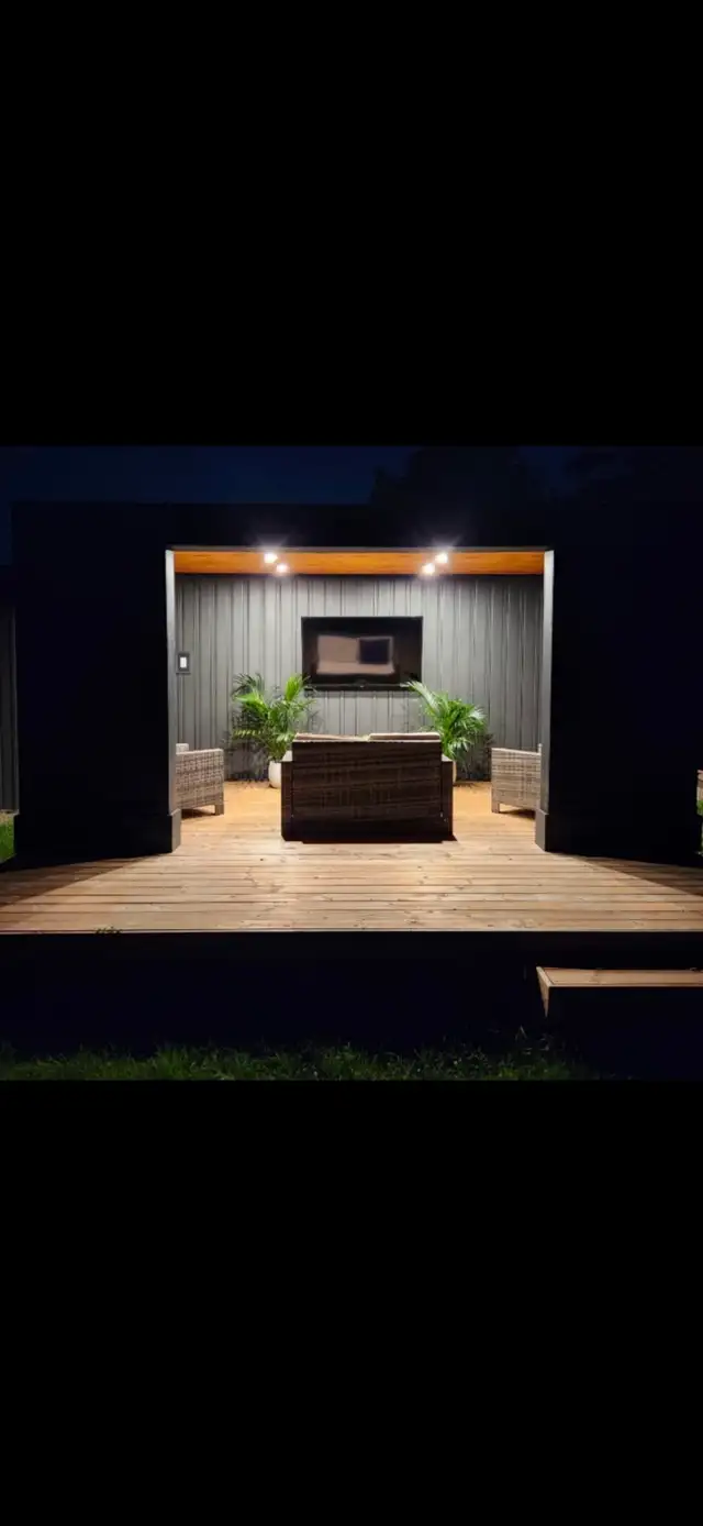 Contour Carpentry