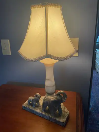 petite lampe albatre, View more