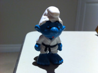 Smurfs - Vintage 1981 Judo Smurf