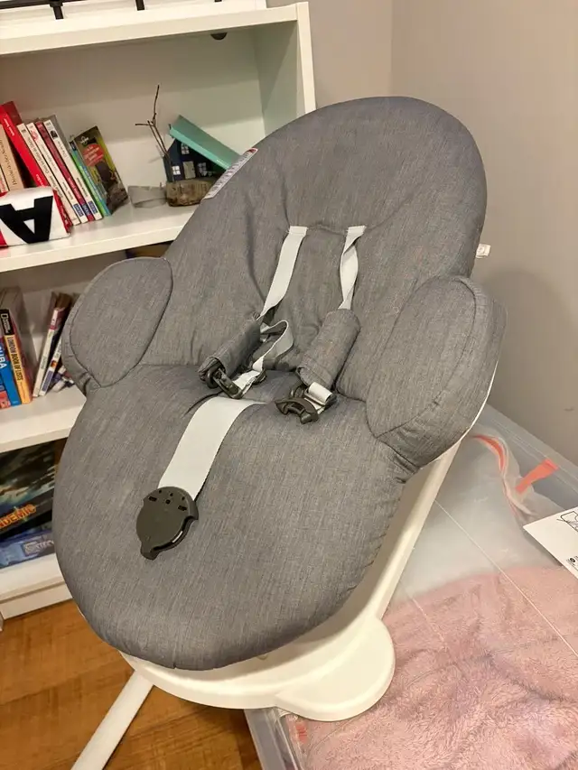 Stokke steps bouncer great condition in Playpens, Swings & Saucers in City of Toronto - Image 3