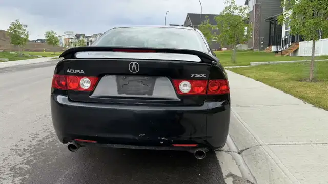 2005 Acura TSX in Cars & Trucks in Calgary - Image 4