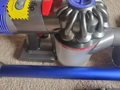 Dyson v7 & brand new v10 battery, View more