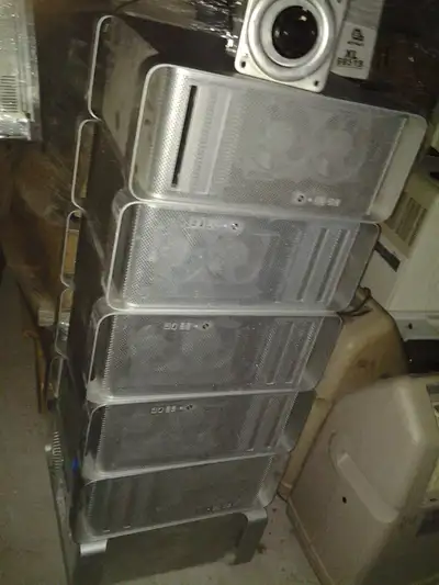 mac pro 8 core 32gig 2 tb $150 12core mac pro 5.1 64g $550 iMac $99 Mac mini $99 514-815-3616 8515 9...