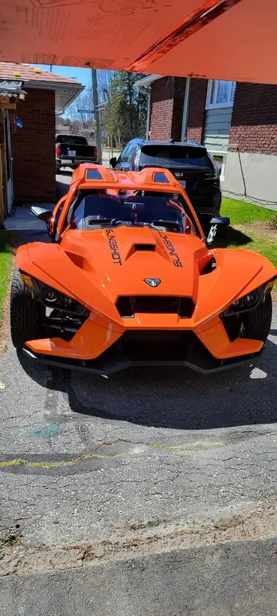 2022 SL Polaris Slingshot • 25,889 km. • 1 Year Left (March 2027) Transferable Manufacture Extended...