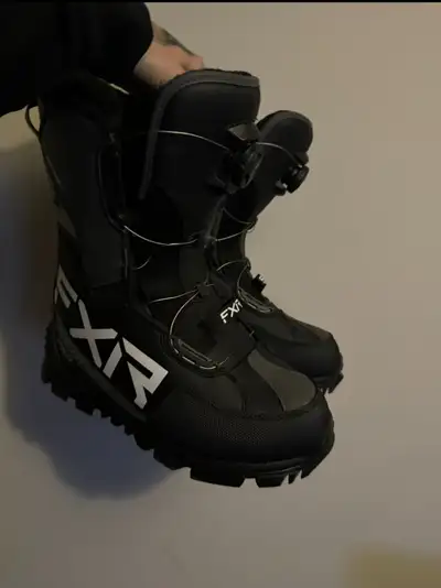 Men’s FXR Xcross Pro Boa style Snowmobile boots. X-Cross Pro BOA Boot FEATURES BOA single M3 reel. N...