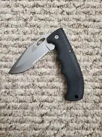 Gerber Lockback Folding/pocket Knife Portland Oregon Usa
