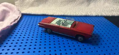 This Matchbox Lesney Chrysler Imperial is a charming diecast toy car, perfect for collectors or kids...