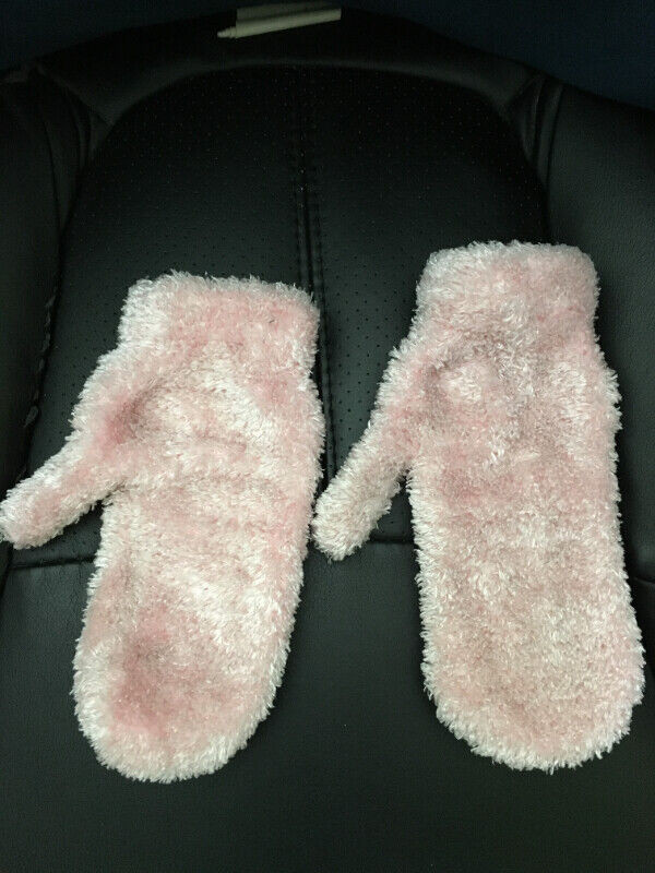 SOFT FLUFFY PINK MITTENS-YOUTH in Kids & Youth in Thunder Bay