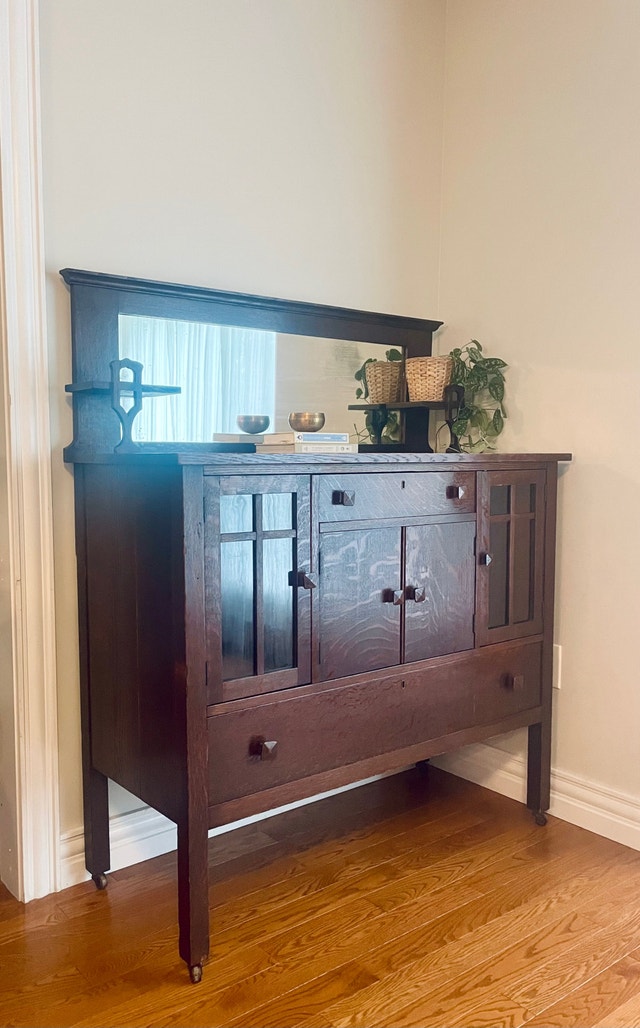 Antique Quarter Sawn Oak Sideboard / Hutch / Buffet Hutches & Display