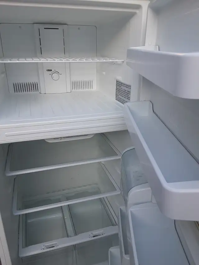 ✅ 30" White Fridge Refrigerator and Freezer can deliver