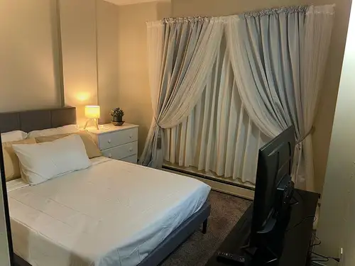 Move-In Ready! Private Room for Rent – Downtown Edmonton – $700/Month All-Inclusive Looking for a cl...