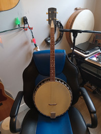 1964 Tenor 4 String Banjo
