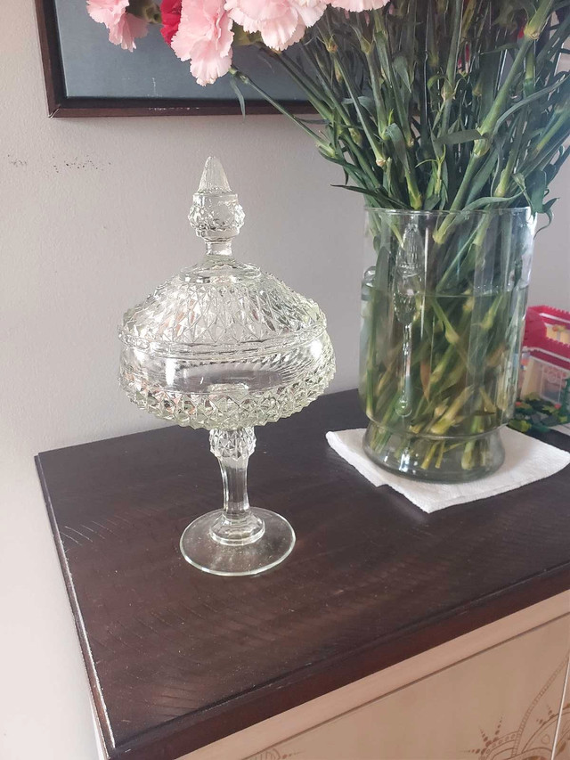GLASS CANDY JAR in Home Décor & Accents in Brantford - Image 2