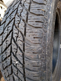 225/65/17 Goodyear tire in excleent conditions