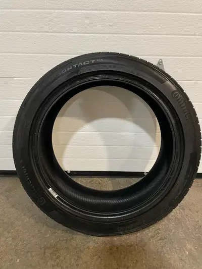 Up for sale is a Continental ProContact GX tire, sized at 245/40R19 98H M+S, perfect for all-season...