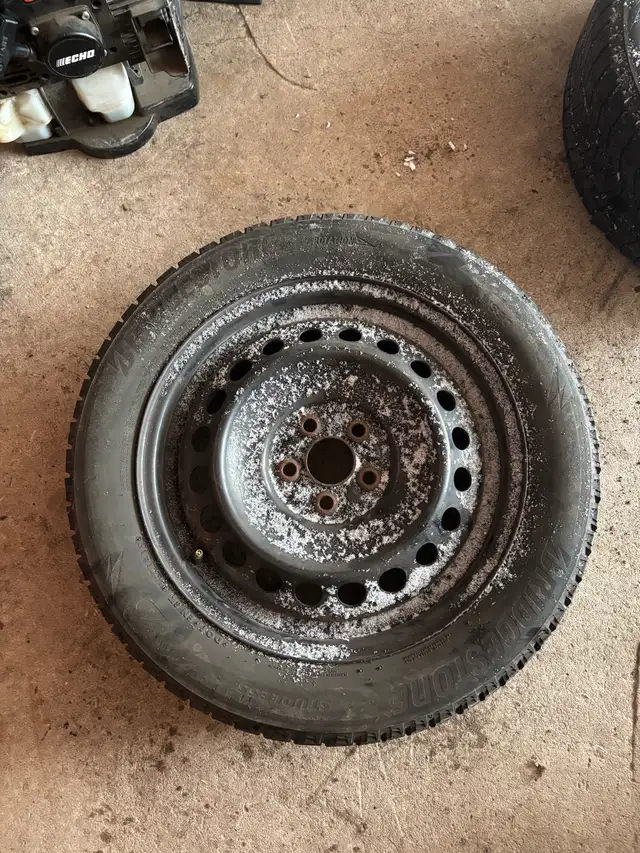 WINTER WHEELS 215/65/16 in Tires & Rims in Peterborough - Image 4