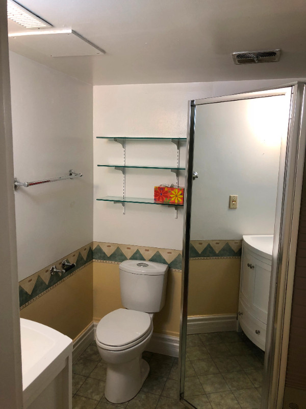 Fully furnished room for rent near Uvic (Gordon Head) Room Rentals