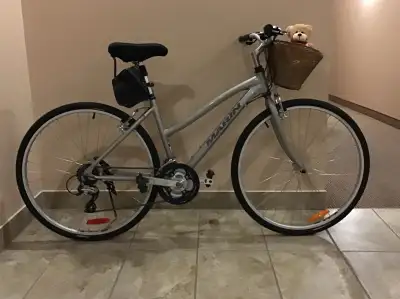 VÉLO. SUPER VÉLO. ALLUMINIUM.  MARIN, View more