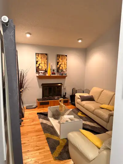 Masterbedroom for rent in Clareview  $600