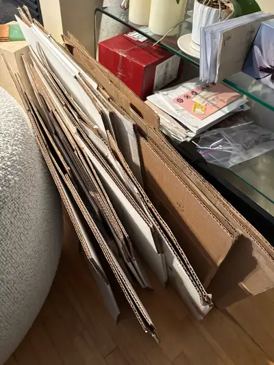 Moving boxes 8 small 8 medium $15, View more