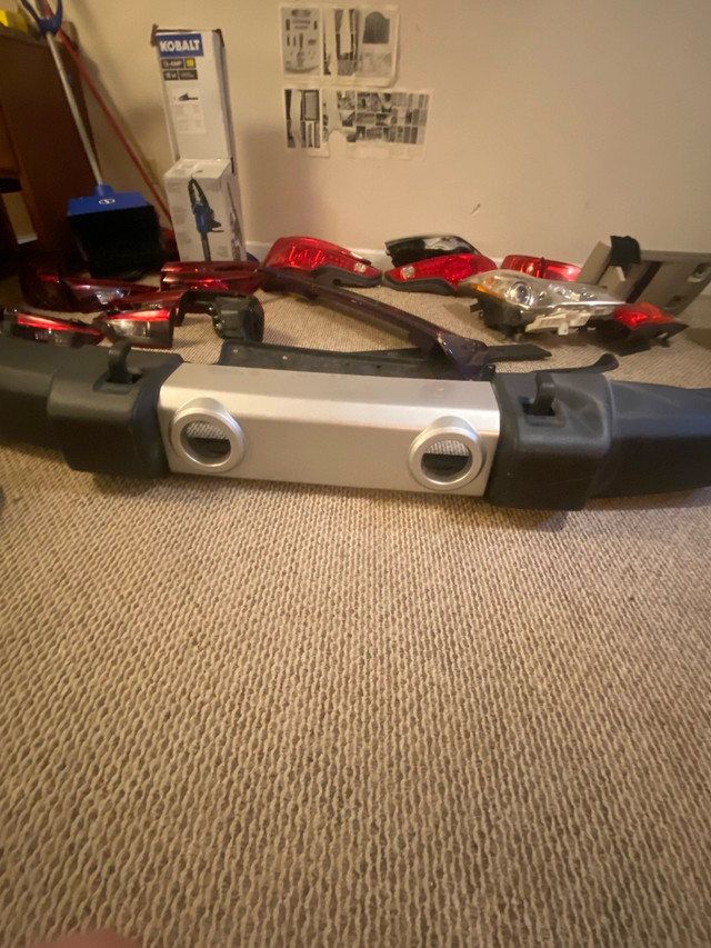 2014 Jeep Wrangler Front Bumper Assembly w/ Plastic Guards in Auto Body Parts in Dartmouth