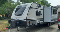 2021 Coachmen Apex Ultra-Lite travel trailer 245BHS