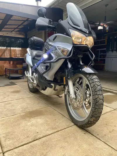 2008 Honda Varadero 1000 adventure bike Runs like a Honda, super reliable Lots of power fast or slow...