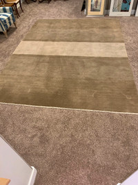 Area Carpet, shades of brown and beige 8' x 10' hand-tied India