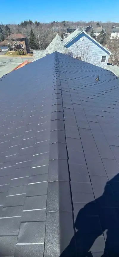 looking for roofer/labourer , View more