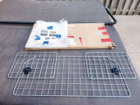 Universal Adjustable Pet Barrier Gate for SUV's or Crossovers
