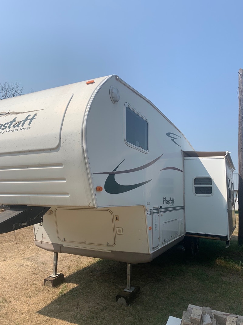 Fifth wheel camper Travel Trailers & Campers Portage la Prairie