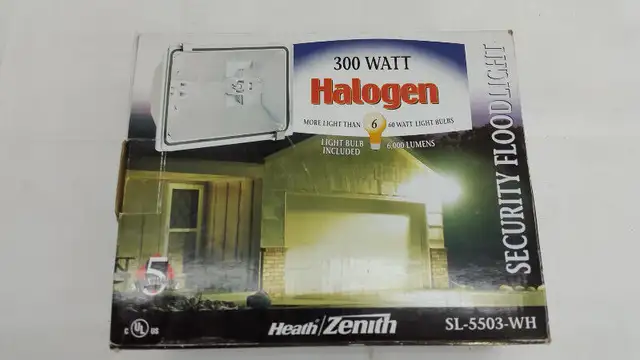 Lampe Halogène 300W neuve in Indoor Lighting & Fans in Laval / North Shore - Image 2