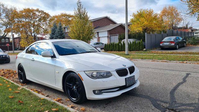 Bmw 328i RWD | 6 speed manual in Cars & Trucks in City of Toronto - Image 4