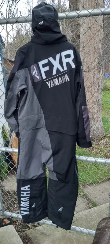 Final price this spring.Will be 550 again in the fall.NWOT FXR Yamaha Ranger Instinct Lite snowmobil...