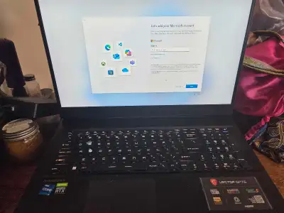 Female owned. GP 76 VECTOR 17 inch screen, I7 12700, GeForce RTX 3070Ti (1080p, 360hz), 32gigs of RA...