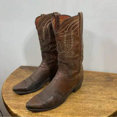Vintage distressed leather cowboy boots / homme, View more