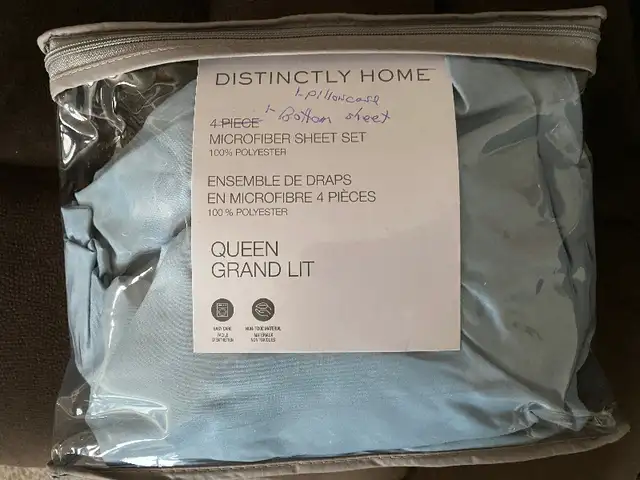 Queen Sheet/Pillowcase in Bedding in Norfolk County - Image 2