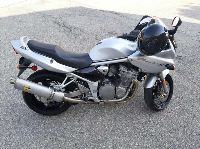 Suzuki Bandit 2004 in Sport Bikes in Kitchener / Waterloo - Image 4