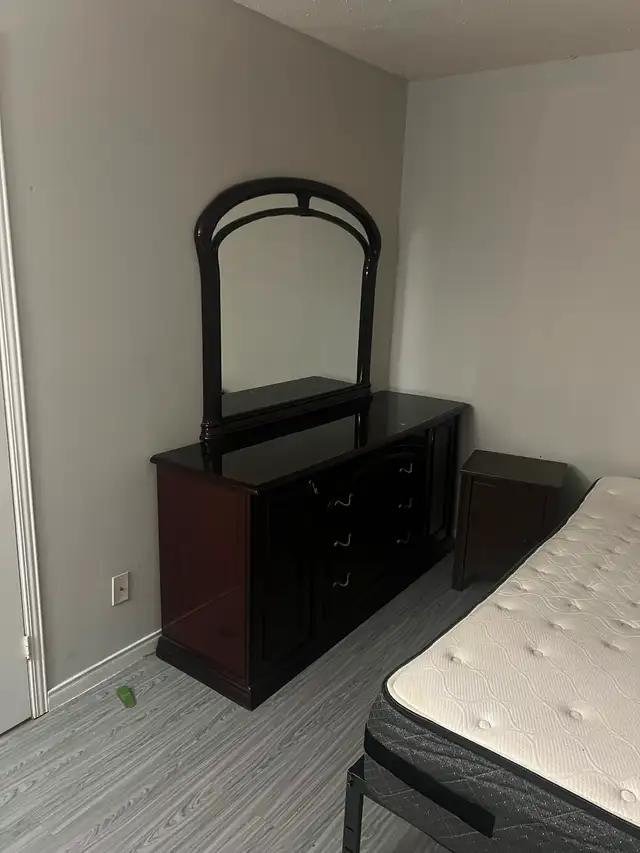 Furnished Room Rental in Room Rentals & Roommates in Ottawa - Image 7