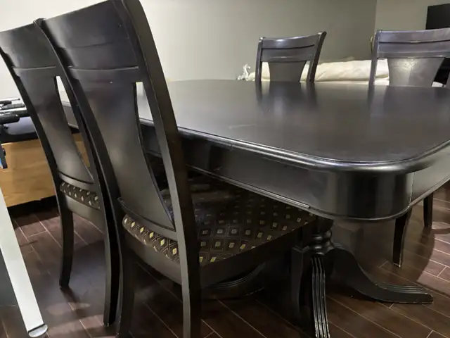 Solid Wood Dining Table with 6 Chairs64341198534786124