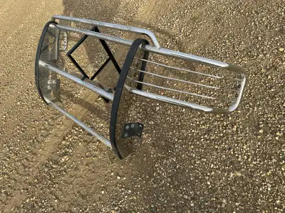 Grill guard off early 2000’s ford superduty …price OBO..780 608 0377 call leave message scammers wil...