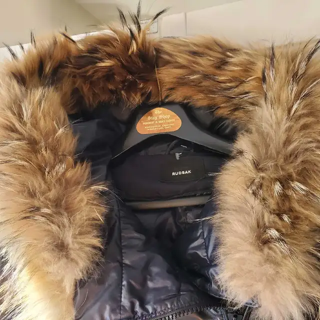 Rudsak Jacket Full Length With Leather and Real Fur in Women's - Tops & Outerwear in Markham / York Region - Image 11