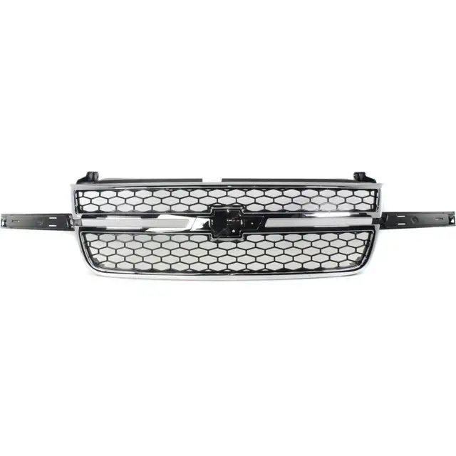 1999-2007 GMT800 Cateye ChevGMC Brand new Grills bumpers Fenders in Auto Body Parts in Edmonton - Image 8