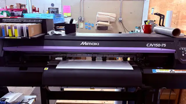 Mimaki 32” Cutter Vinyl Printer