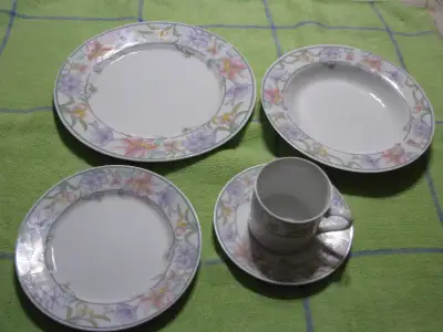 Vaisselle, View more